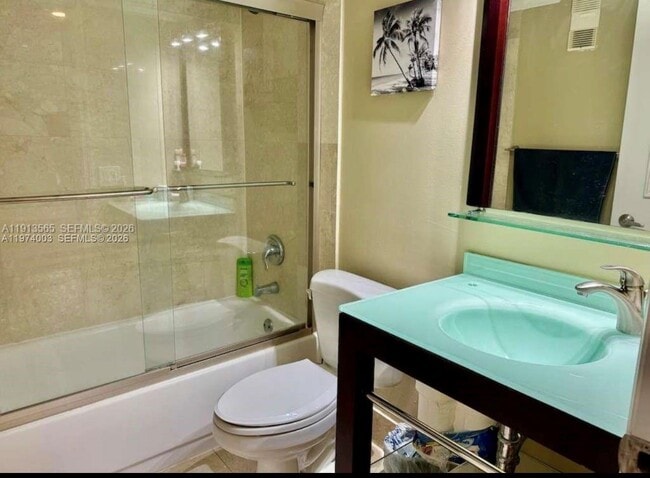 Building Photo - 770 Claughton Island Dr