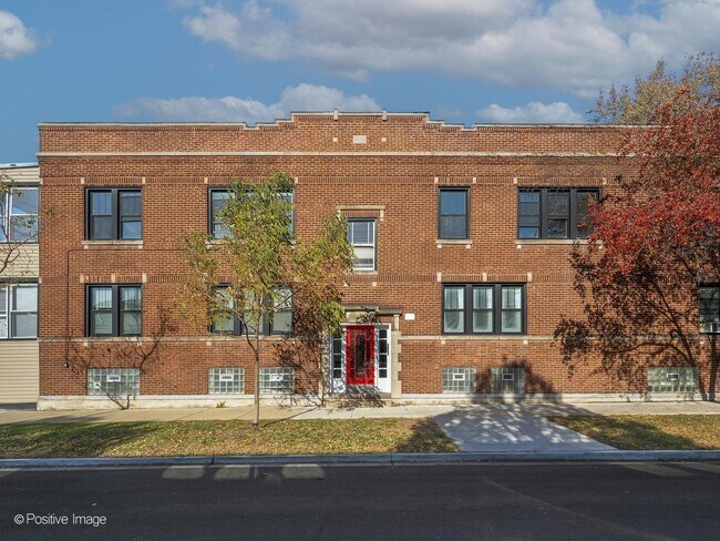 Foto del edificio - 3500 N Hamilton Ave