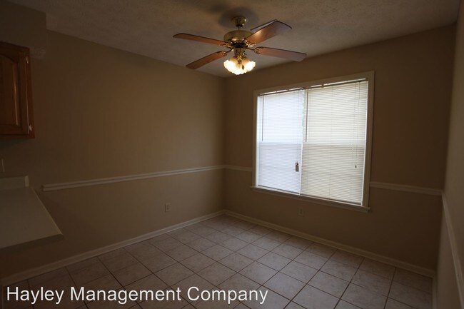 Foto del edificio - 3 br, 2 bath House - 131 Halal Court