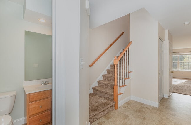 Building Photo - 309 Buckley Dr