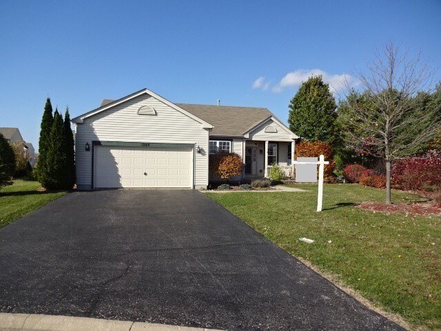 Primary Photo - 1264 Holly Dr
