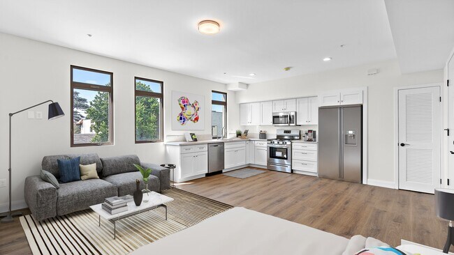 Foto del edificio - 2488 Mohawk St