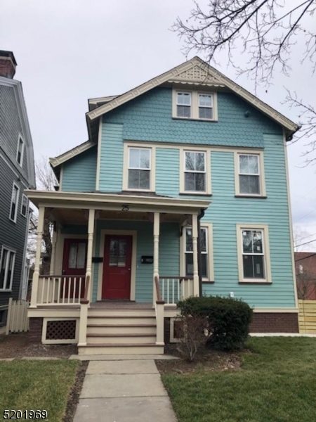 Primary Photo - 25 Midland Ave