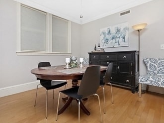 Foto del edificio - 70 E Brookline St