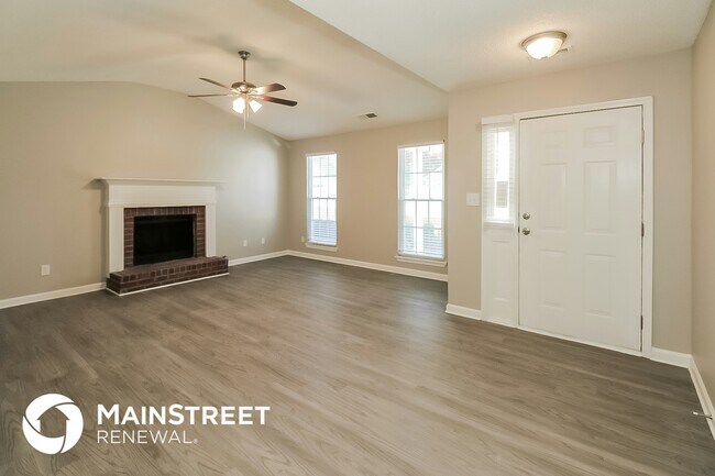 Foto del edificio - 7762 Briar Forest Ln