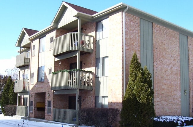 Building Photo - 158 N Brockway St