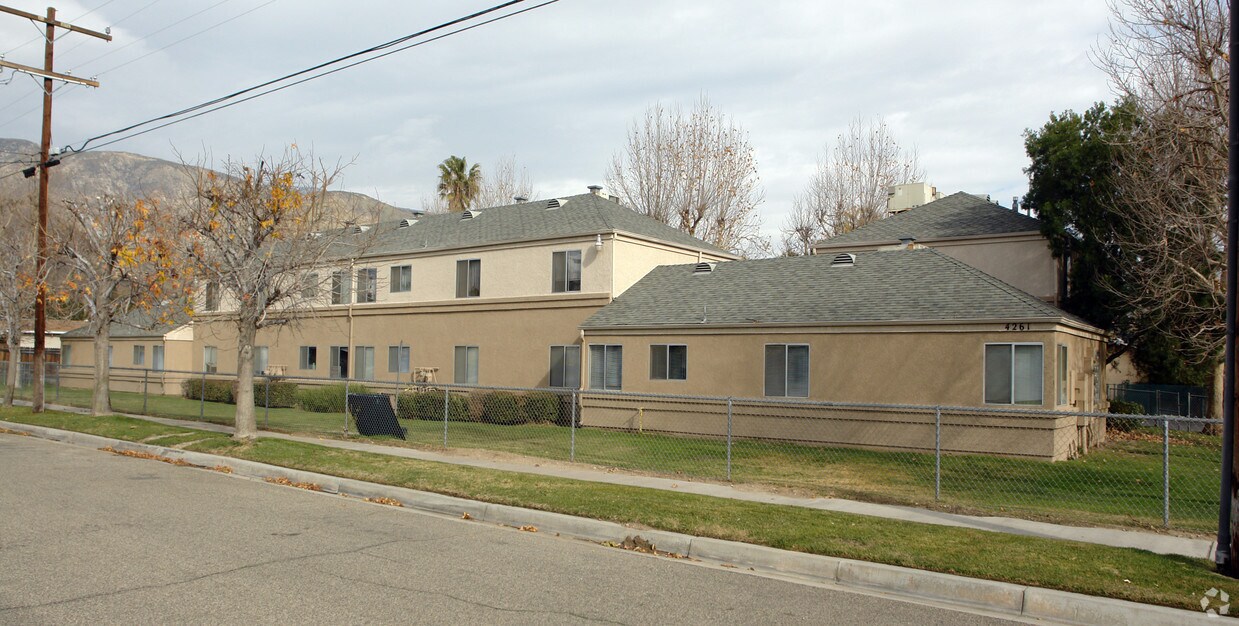 4261 Cedar Dr, San Bernardino, CA 92407 Apartments in San Bernardino