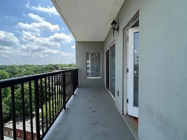 Foto del edificio - 275 13th St NE