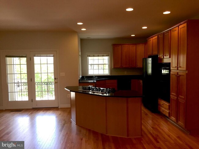 Building Photo - 25802 Turlough Terrace