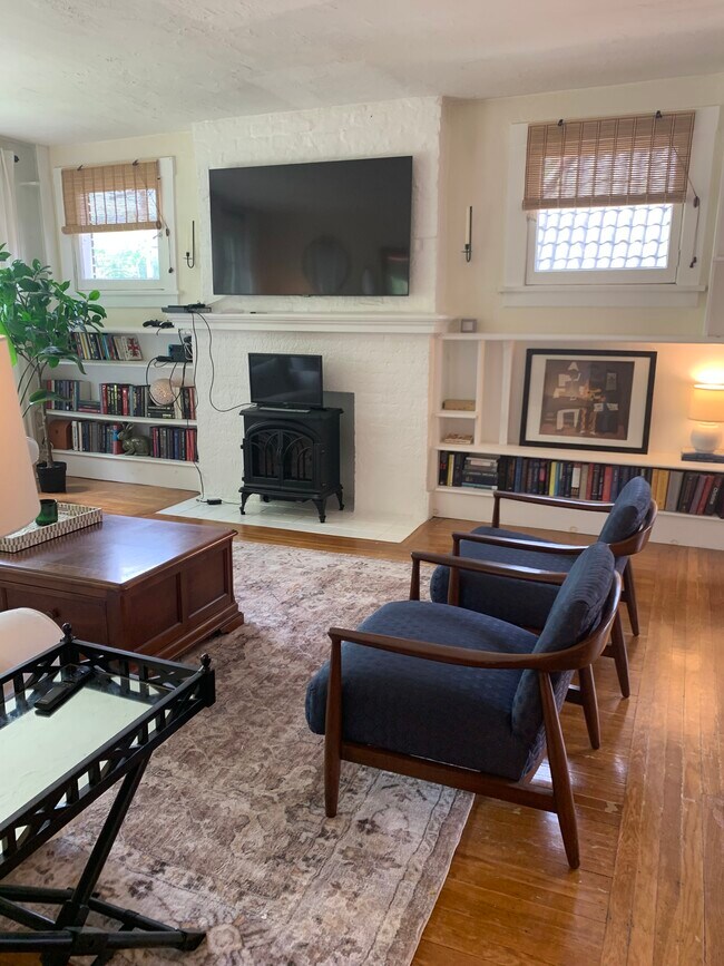 Foto del edificio - 5535 Wellesley Ave