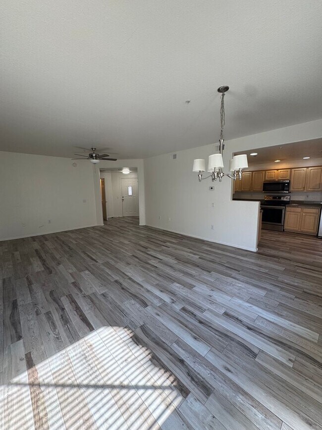 Foto del edificio - North Scottsdale Condo for rent - COMING SOON