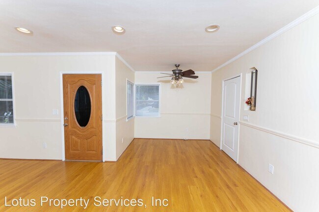 Foto del edificio - 2 br, 1 bath House - 4918 Doreen Ave