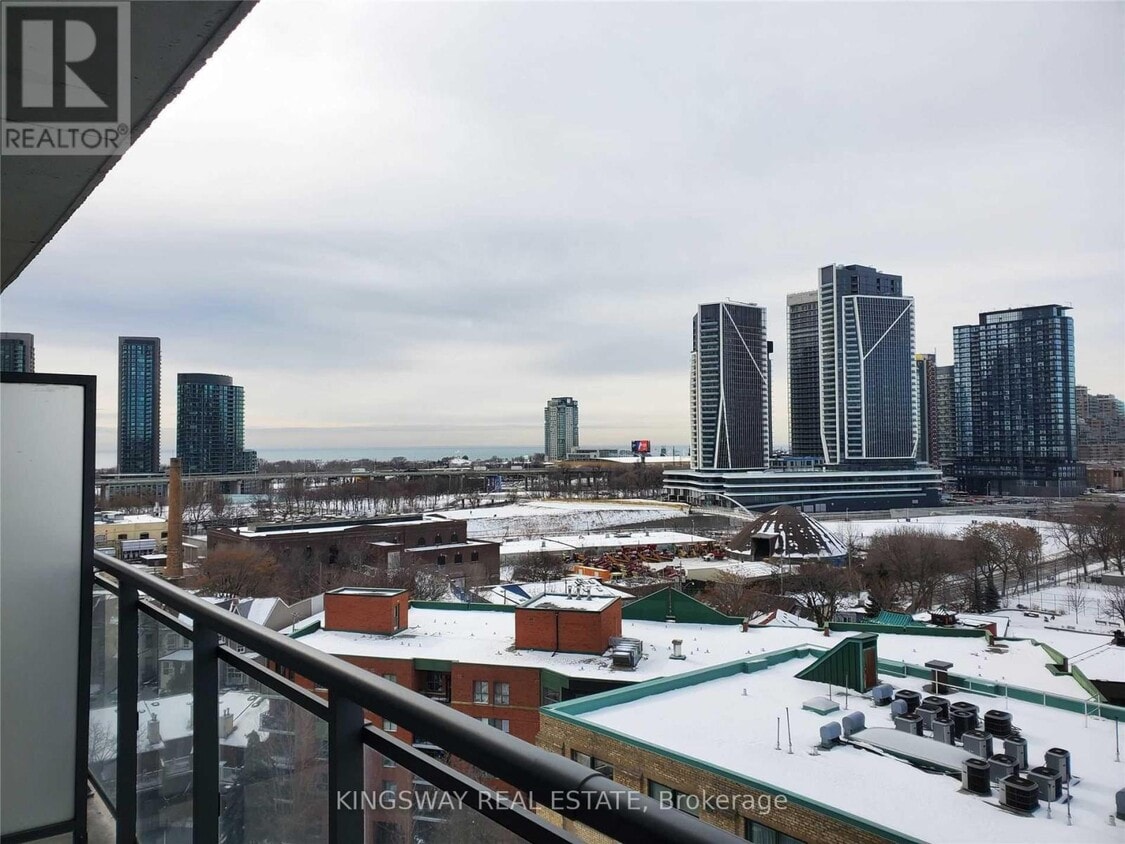 Photo principale - 775 King St W