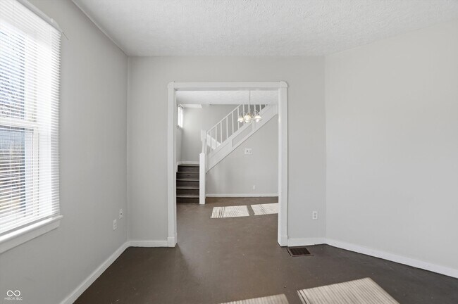 Foto del edificio - 510 N Beville Ave