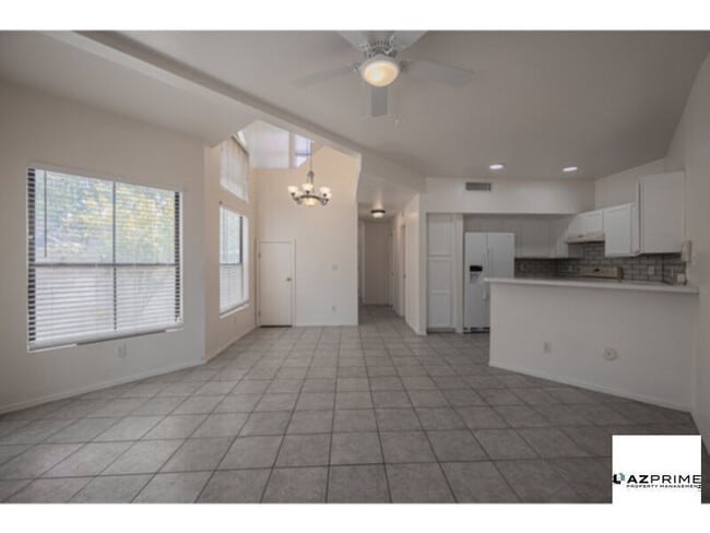 Building Photo - Comfort and Ease Define This Exquisite 3/2...