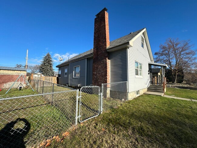 Foto del edificio - 2407 E 7th Ave