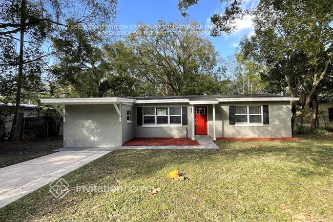 Building Photo - 822 Rosalia Dr