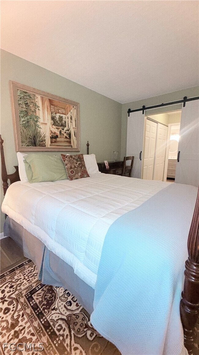 Foto del edificio - 9540 Green Cypress Ln