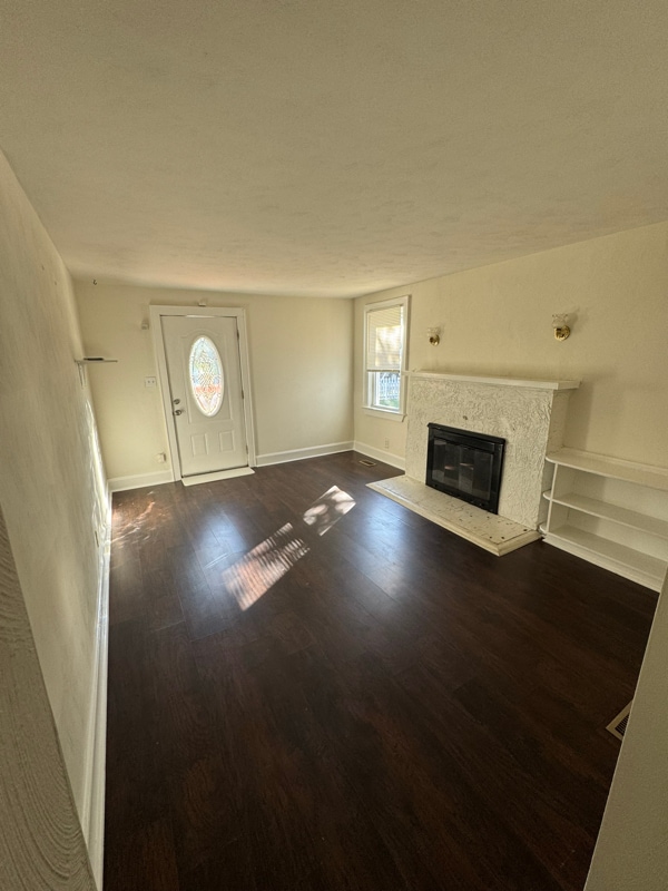 Foto del edificio - 1018 Wolcott Ave