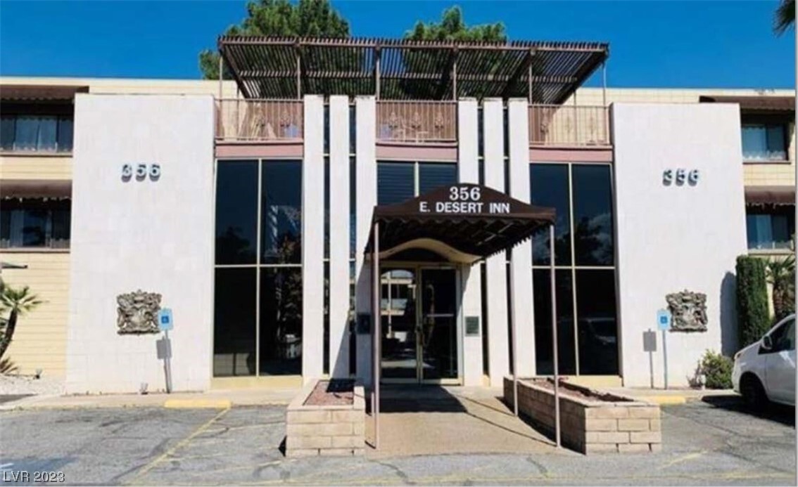 Primary Photo - 356 E Desert Inn Rd