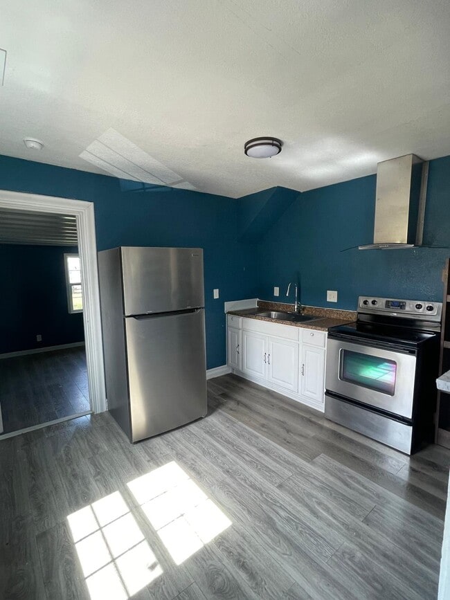 Photo - 1411 Sanco St House