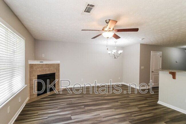 Building Photo - 945 Magnolia Gardens Walk