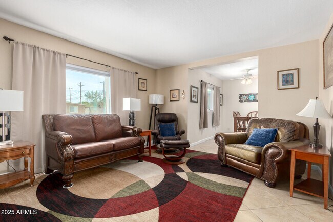 Foto del edificio - 6830 E Edgemont Ave