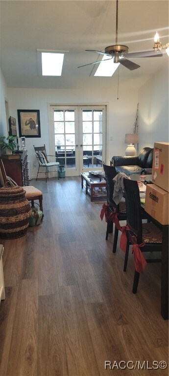 Foto del edificio - 333 E Hartford St