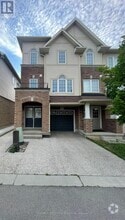 Building Photo - 10 England Ter