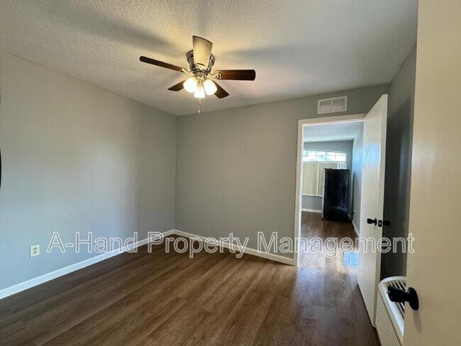 Building Photo - 535 Orchid Dr