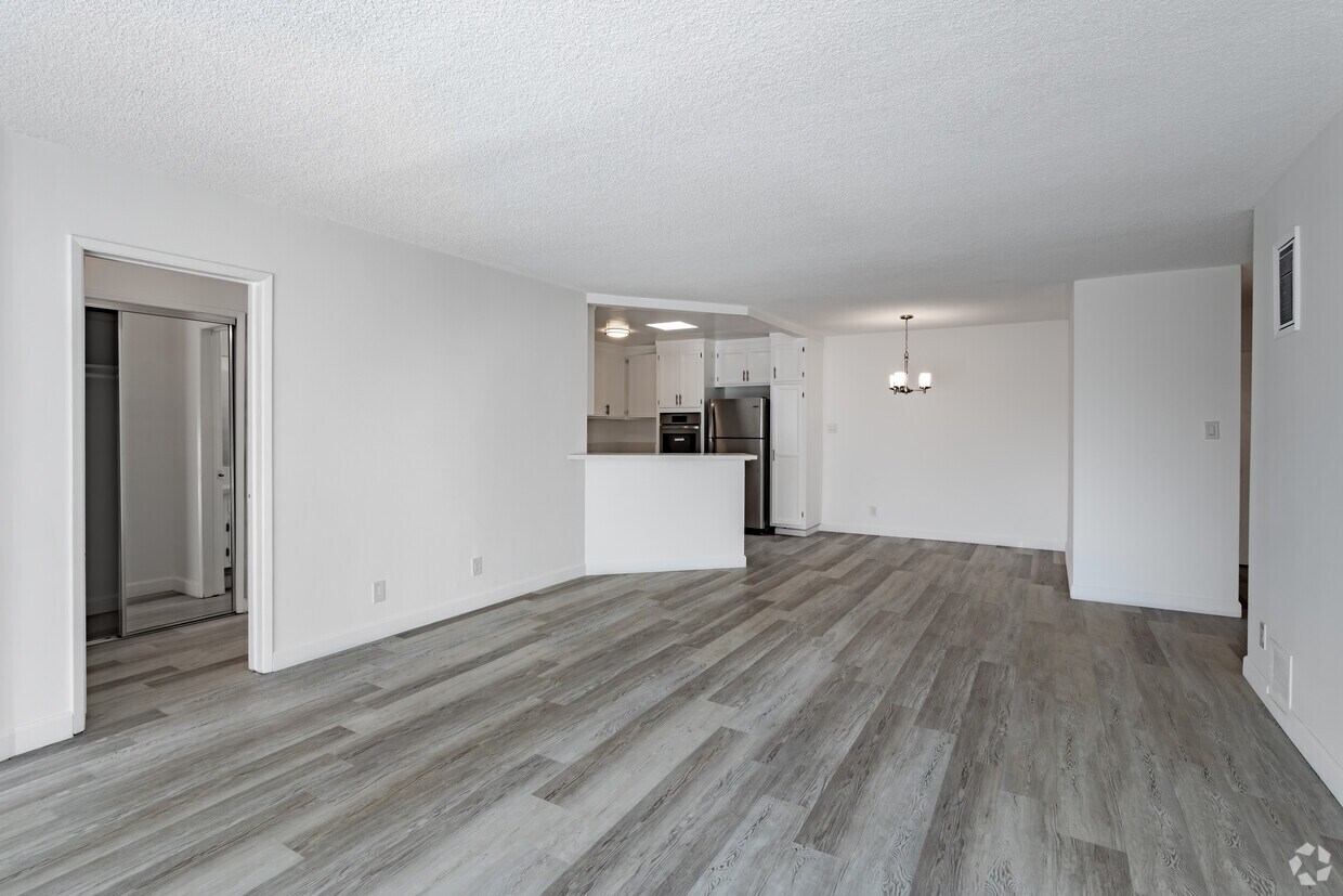 443 S Oakhurst Dr Multifamily in Beverly Hills, CA Westside Rentals