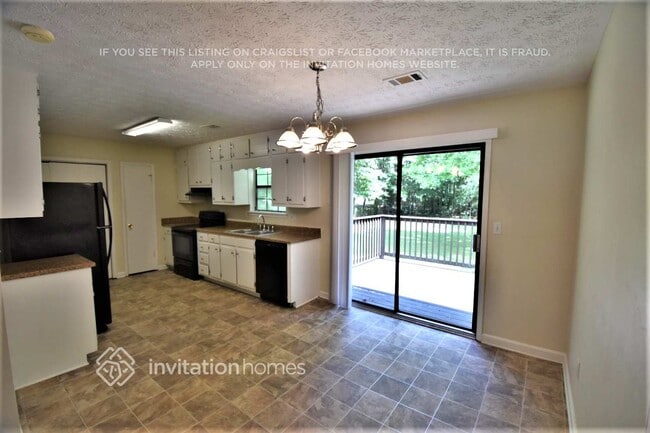 Building Photo - 837 Cochise Trail SE