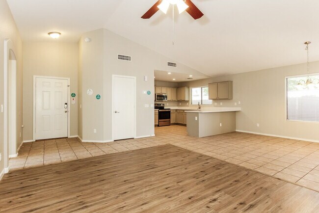Foto del edificio - 13331 W Boca Raton Rd