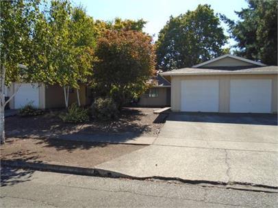Primary Photo - 1580-1586 W Ida St