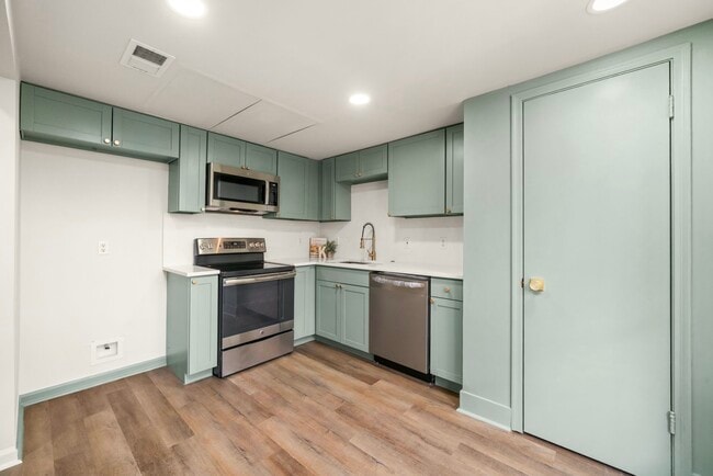 Building Photo - 14703 Barryknoll Ln