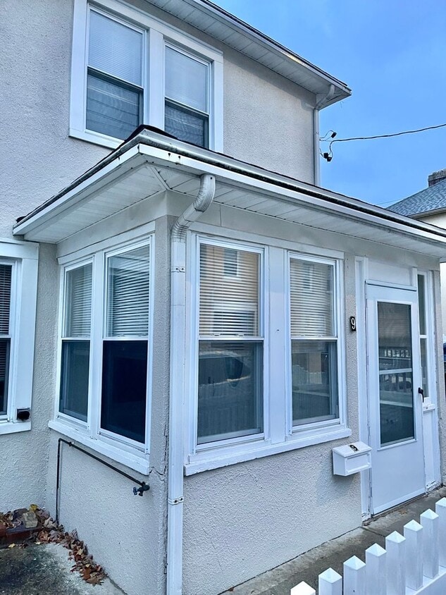 Foto principal - Spacious 4 bed, 2 bath in Eastchester