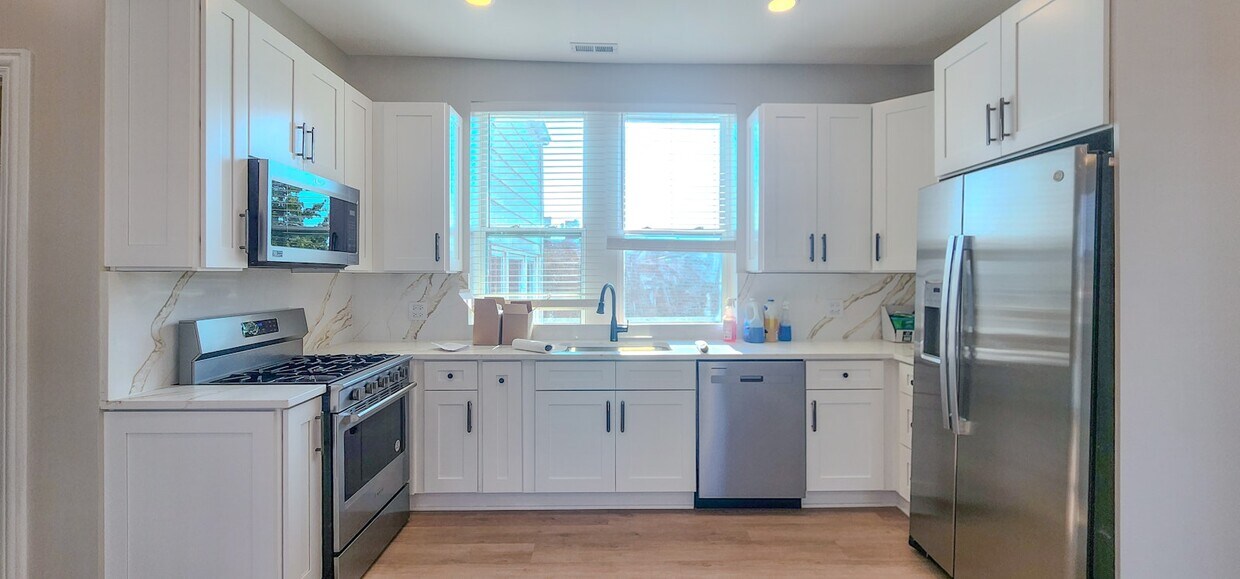 Primary Photo - 3600 W 26th St