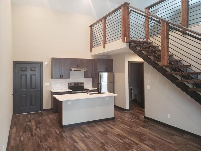 Foto del edificio - 766 Main St