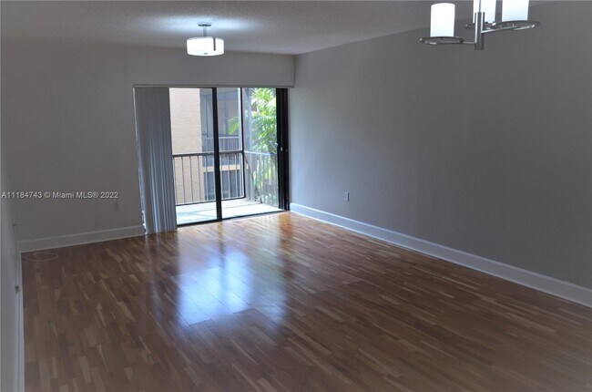 Foto del edificio - 8851 N New River Canal Rd