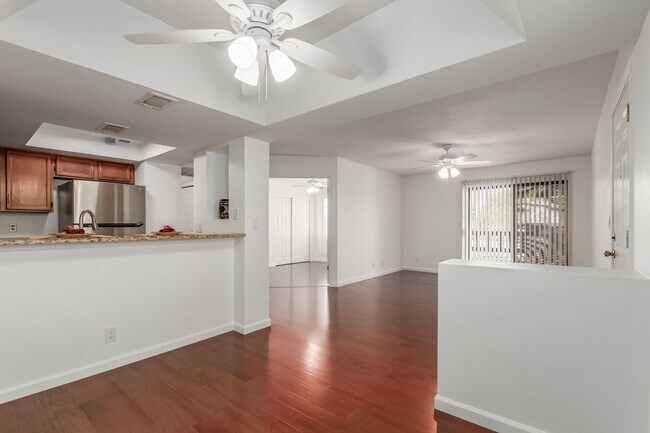 Foto del edificio - Modern 2-Bedroom Chandler Condo
