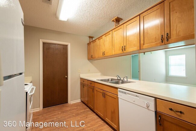 Building Photo - 3 br, 2 bath House - 2131 Hamilton Pl S