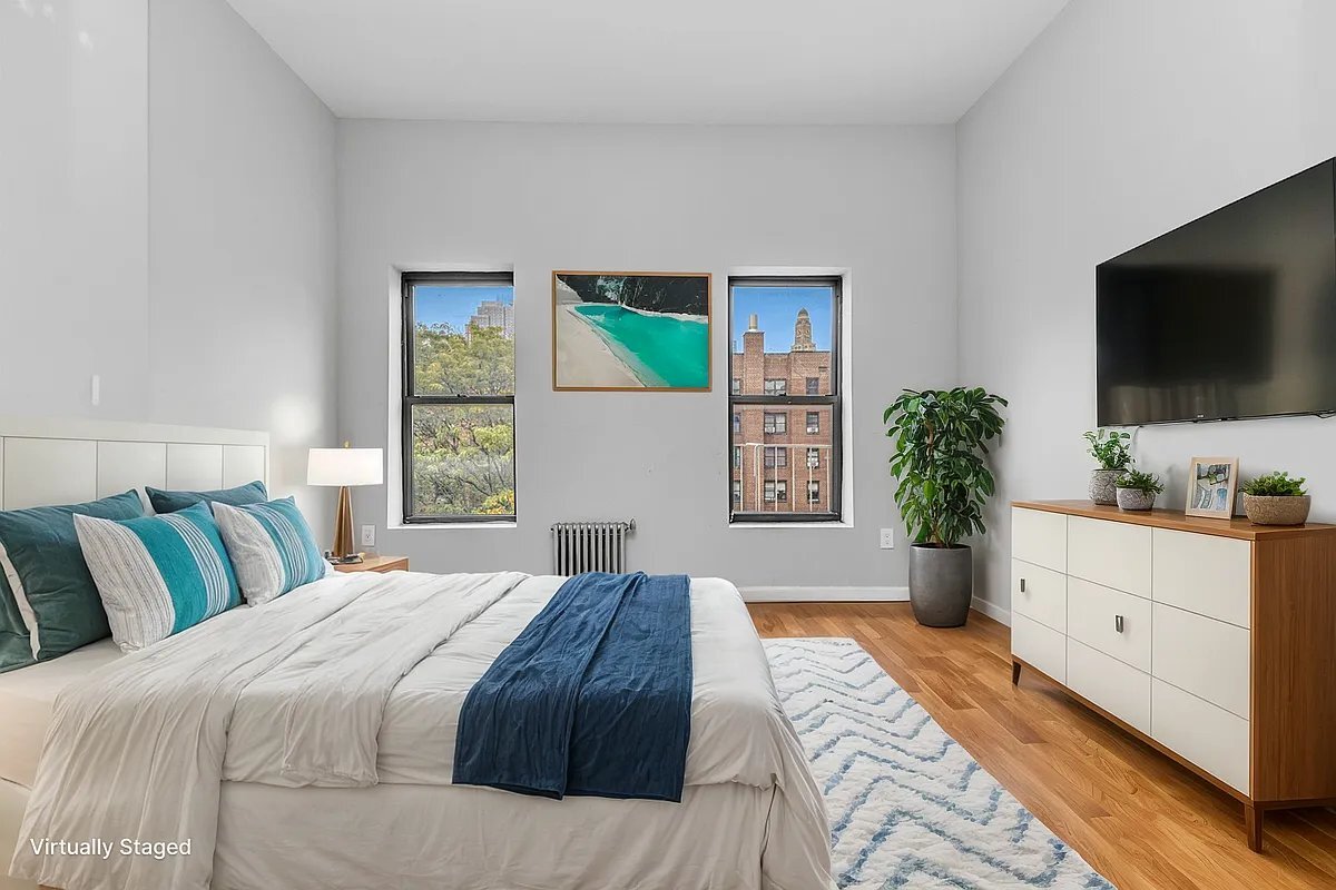 Foto principal - 566 Baltic St