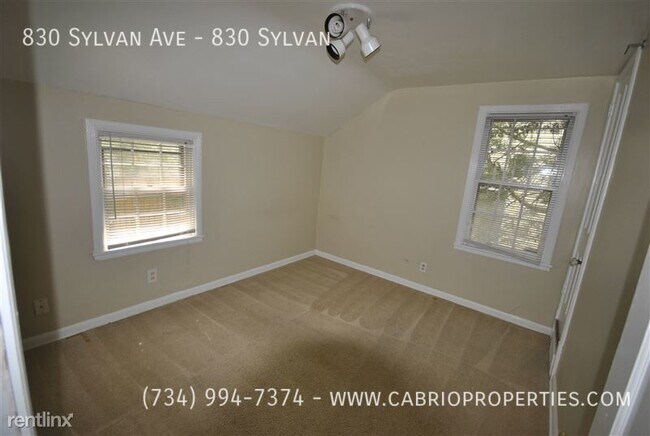 Building Photo - 830 Sylvan Ave