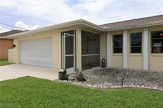 Building Photo - 2106 SW 51st St