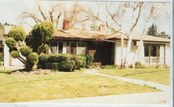Building Photo - 3738-3740 Sundale Rd