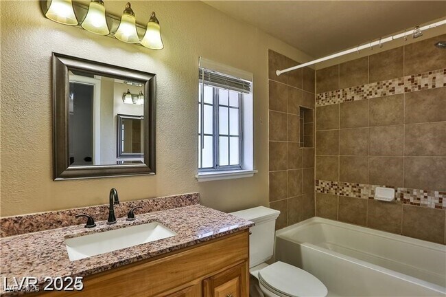 Foto del edificio - 722 Barrie Ct