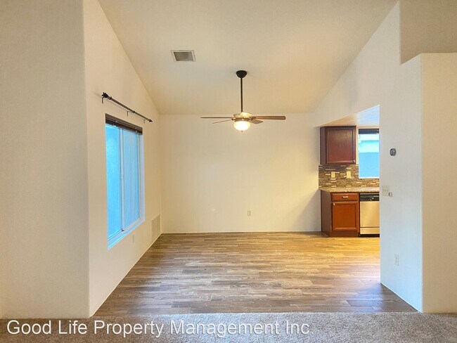 Foto del edificio - 3 br, 2 bath House - 54325 Avenida Alvarado
