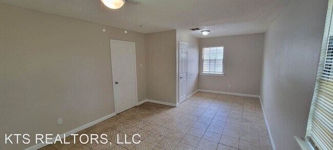 Building Photo - 3 br, 2 bath House - 7568 Avalon Way
