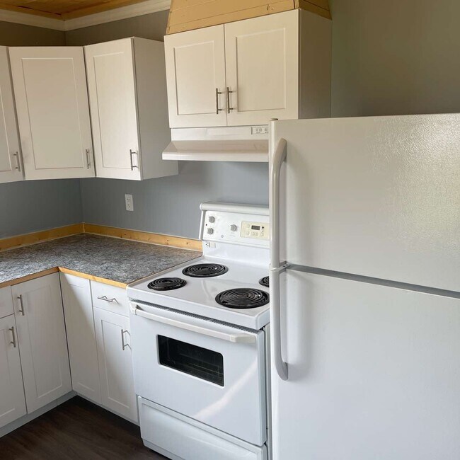 Photo du bâtiment - 5024 49th Ave NW