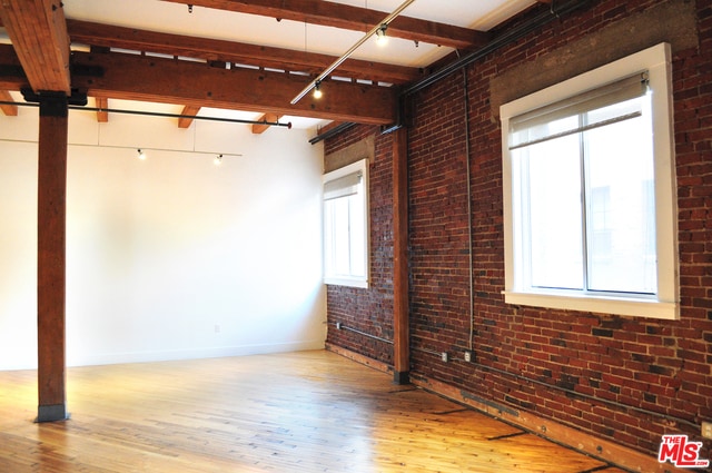 Building Photo - 712 S Santa Fe Ave